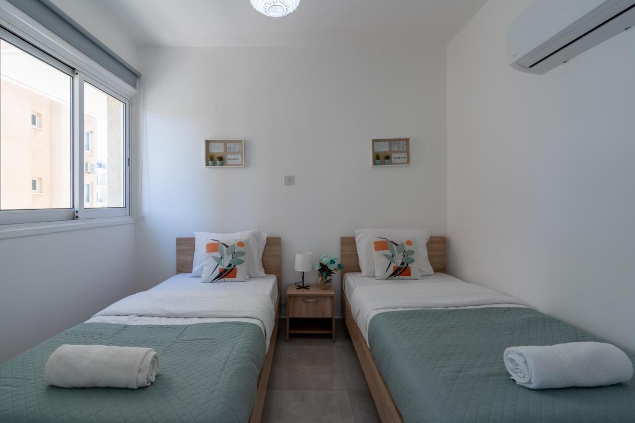 Andrea 3-Bedroom Apt In Mackenzie Lárnaka Eksteriør bilde
