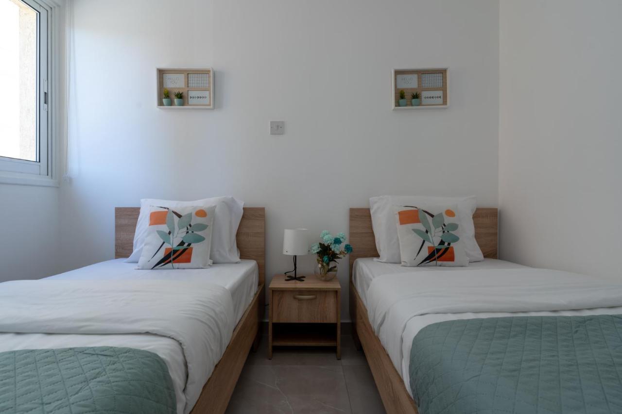 Andrea 3-Bedroom Apt In Mackenzie Lárnaka Eksteriør bilde